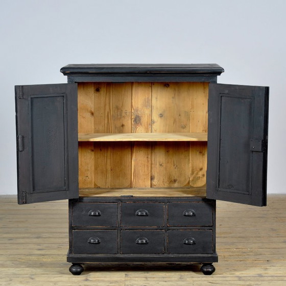 Pine Cabinet With 6 Drawers, Circa 1920 – Metal, Wood, Vintage (photo 4 of 11)