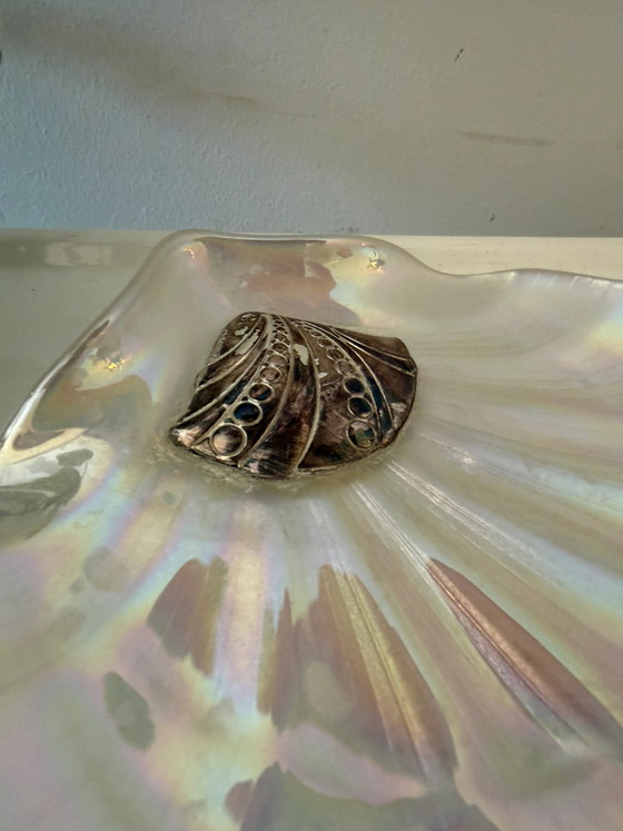 Mother-of-pearl shell dish – Bowls, Plastic (photo 3 of 4)