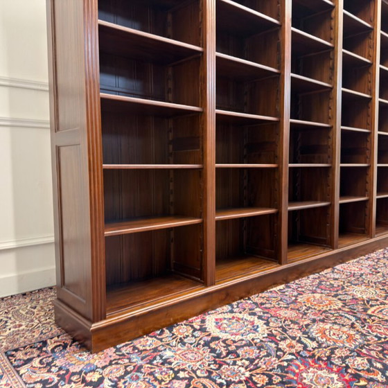 Large Classic English Open Bookcase – Wood (photo 8 of 13)