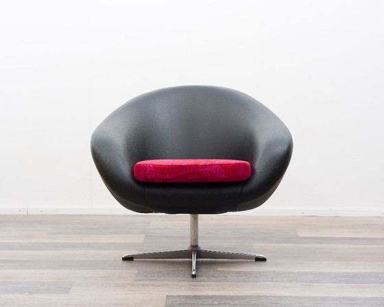 Image 1 of Een retro cocktailstoel/balstoel, jaren 70