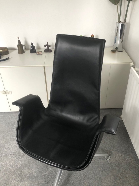 FK Tulip Chair From KILL International. – Armchairs, Leather (photo 3 of 15)