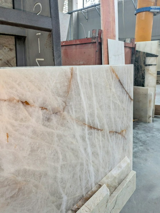 Piano di lavoro in pietra naturale per cucina: di alta qualità e senza tempo, NDONI Natursteine (foto 23 di 25)