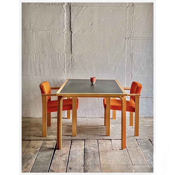 Image 1 of Juego de 2 sillas Magnus Olesen naranjas, Dinamarca, años 70 