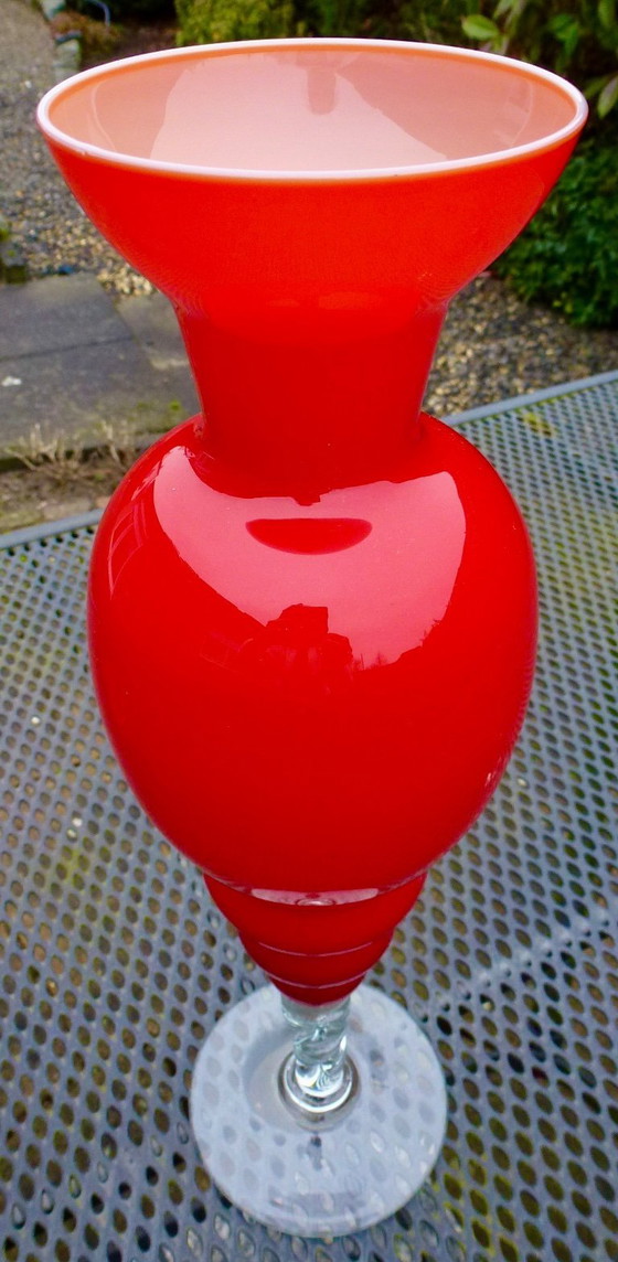 Image 1 of Prachtige Empoli Vintage Roodglazen Opaline Vaas, Hoog 40cm.