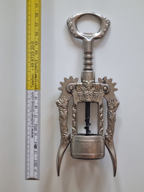 Prachtige vintage kurkentrekker met hendel van BREFA – met design van wijnbladeren en wijnvaten. (photo 6 of 6)