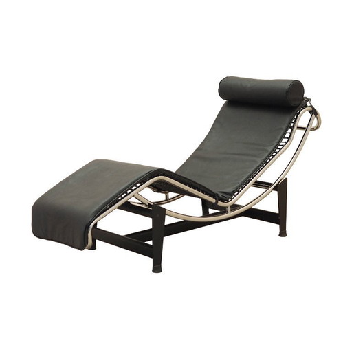 Leren chaise longue, LC4-model, jaren 80, gemaakt in Italië.
