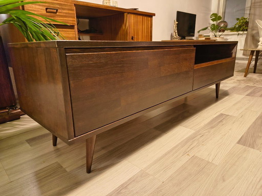 Mid-century modern TV cabinet | oak