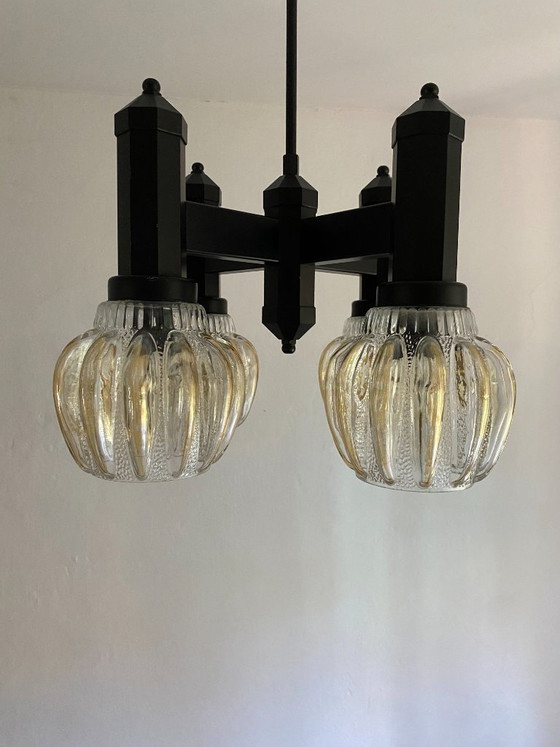 Jugoslawischer Mid-Century-Kronleuchter aus den 1970er Jahren von KAJ Svetila Kozole, Slowenien – Glass (photo 7 of 18)