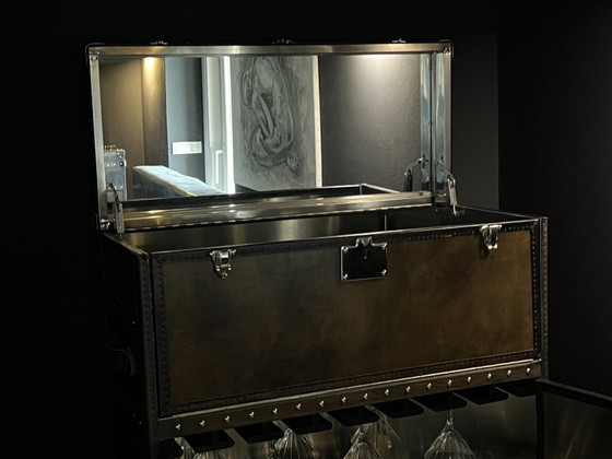 RH Leather Mayfair Steamer Trunk Bar Cart - Saddle Black, Restoration Hardware, Chest of drawers, Metal (photo 5 of 14)
