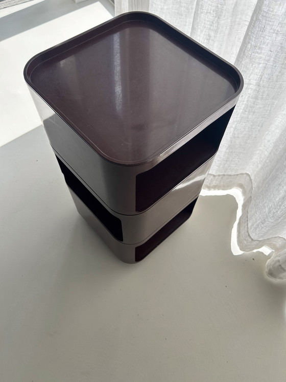 Componibili vintage Kartell Brown di Anna Castelli quadrati – Armadi contenitori, Plastic (photo 4 of 8)