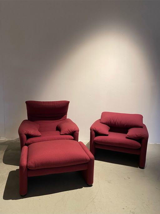 2 x sedia Cassina Maralunga + pouf