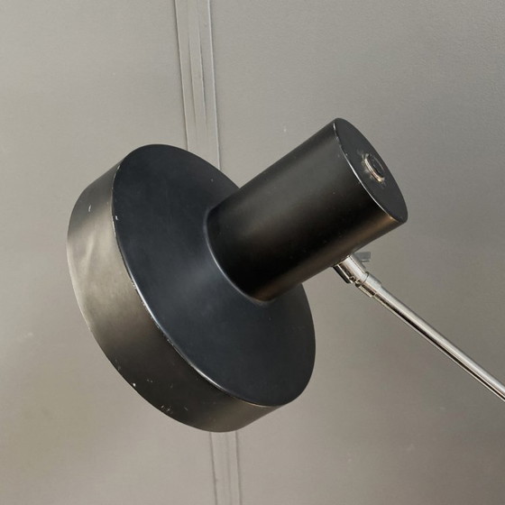 Lámpara de pie metálica de J. Hoogervorst para Anvia Países Bajos – Lámparas de pie, Metal, Chrome (photo 8 of 15)