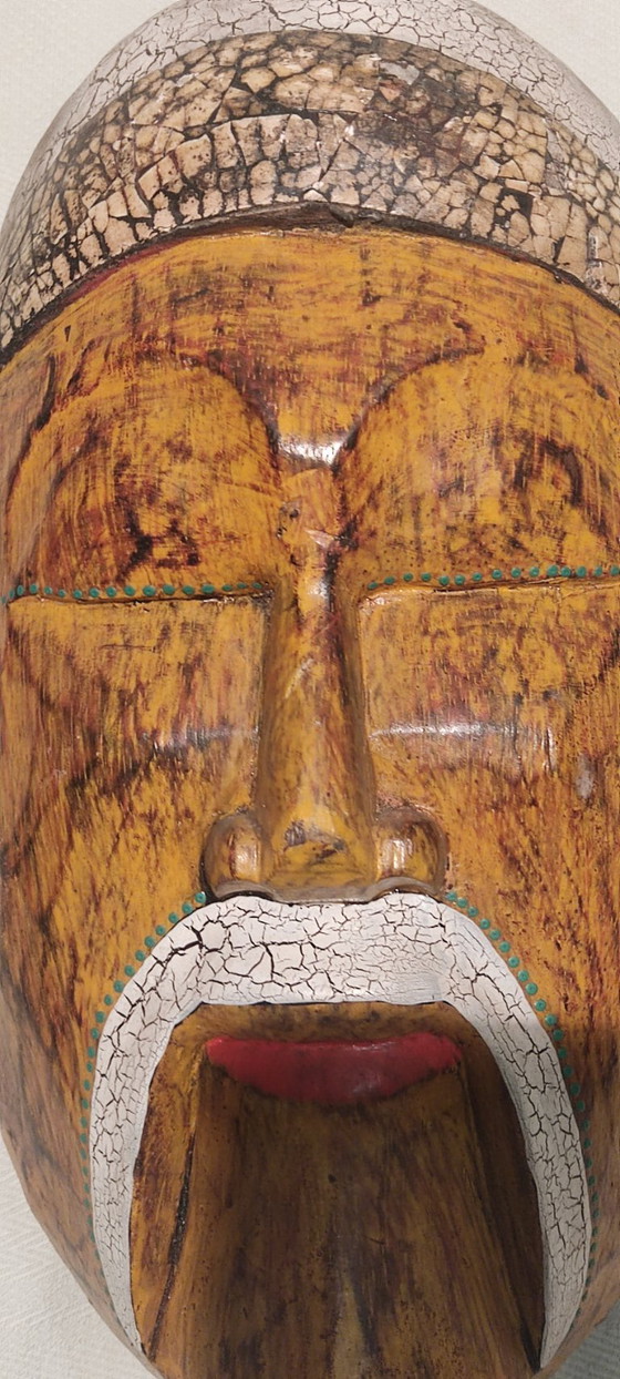 Image 1 of Maschera etnica in legno intagliato - Home decor vintage stile asiatico indonesiano