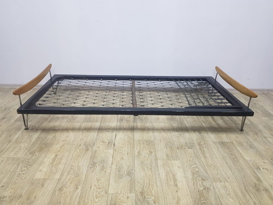Bed by Fred Ruf for Wohnbedarf, Switzerland, 1950s. – Mattresses and bed bases, Chrome (photo 18 of 23)