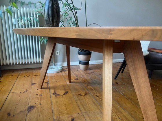 Original ZEITRAUM CENA dining table, oval, 1.80m long. Solid American walnut, naturally oiled. – Wood (photo 3 of 6)