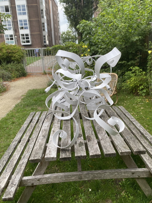 Wit metalen design lamp