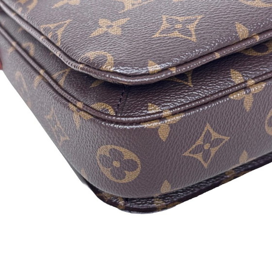 Louis Vuitton Pochette Métis – Crossbody bags, Calfskin (photo 4 of 12)