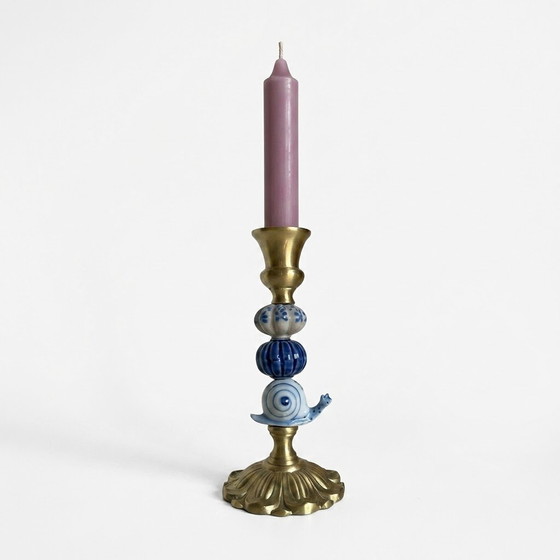 Handmade brass candle holder. Delft Blue figurine. Ceramic beads. – Nori Vinci (photo 2 of 9)