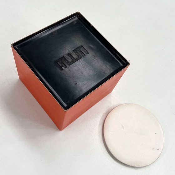 Image 1 of Sgabello cubo arancione e bianco Il Kubile di MIM Roma, anni '70