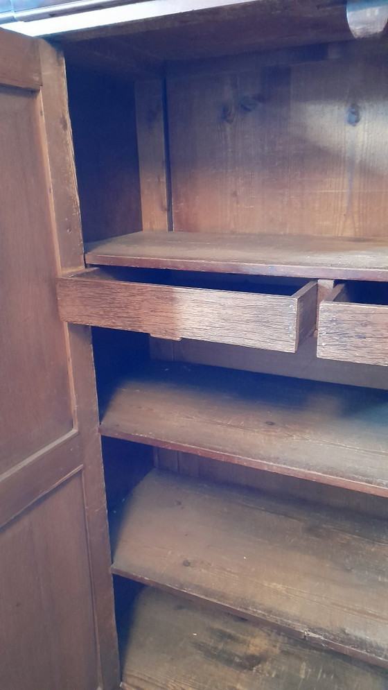 Image 1 of Mobile per riporre oggetti d'antiquariato