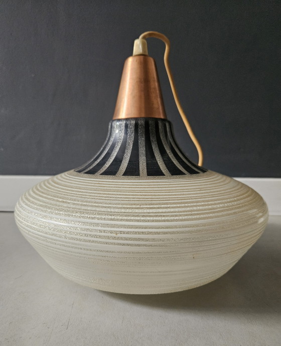 Image 1 of Skandinavische Glaspendelleuchte, Mid-Century Modern der 1960er Jahre
