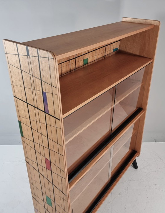 Image 1 of Vetrina vintage di Tatra, anni '70