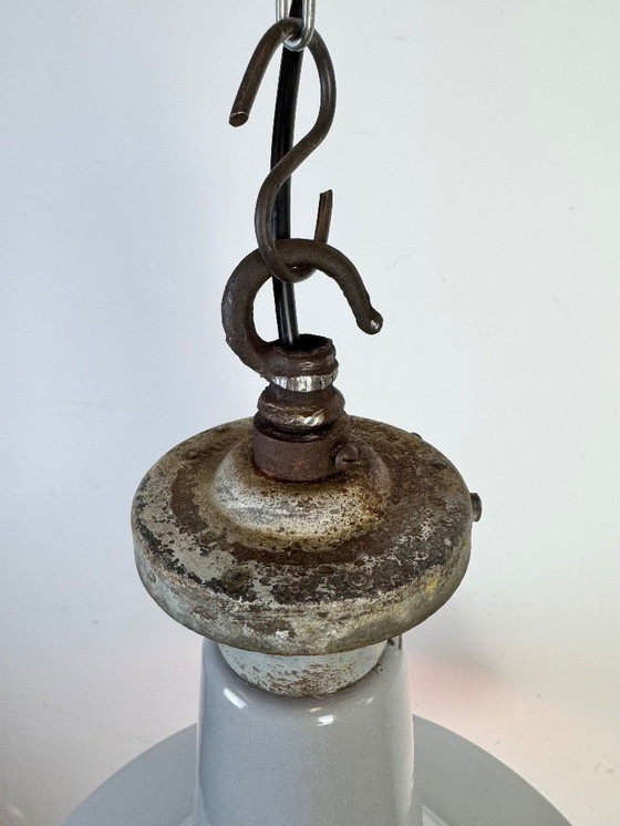 Image 1 of Grande suspension industrielle en émail gris britannique de la marque Benjamin, années 1960