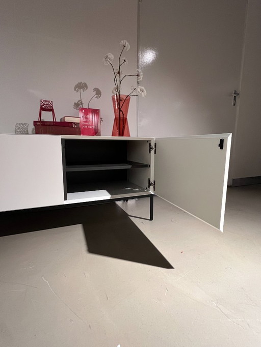 Arco Vision Selected 3 cabinet