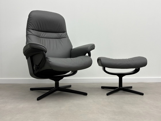 Stressless Sunrise Cross Poltrona + Poggiapiedi Grigio Come nuovo! – Poltrone relax, Pelle, Metallo (photo 11 of 15)