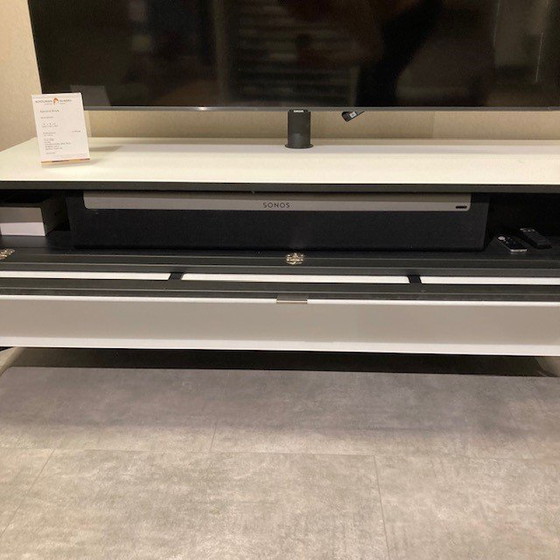 Image 1 of Mobile TV Spectral Brick