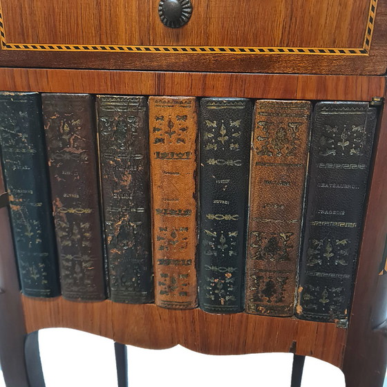 Image 1 of Ancienne table de nuit française de style Louis XVI, vers 1900