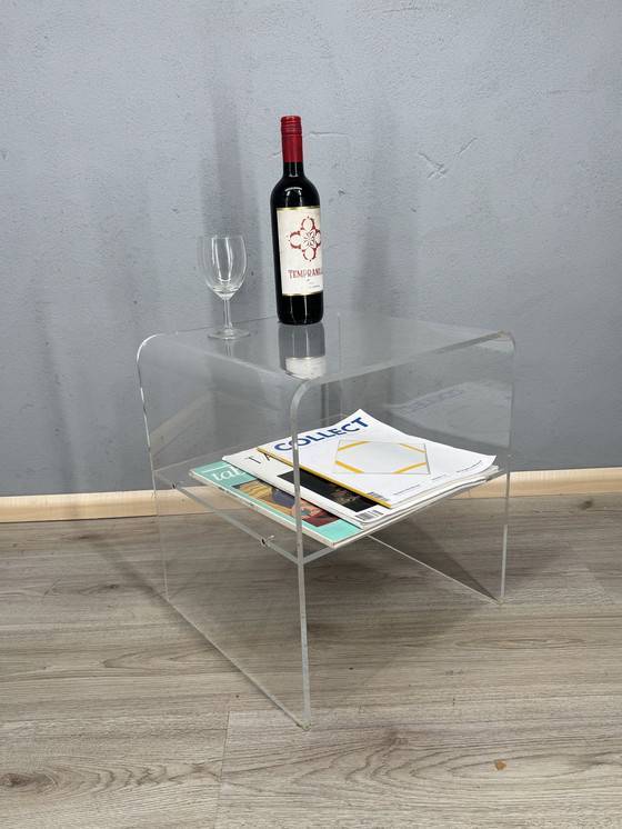 Image 1 of Tavolino laterale in plexiglass trasparente