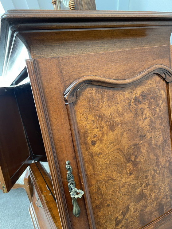 Klassischer (TV) Schrank – Aufbewahrungsschrank, Wood, Brass (photo 6 of 15)