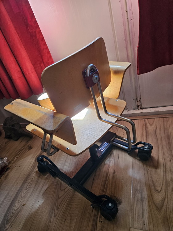 Mytylschool Schul- oder Therapiestuhl für Kinder Design – Esszimmerstühle, Iron, Wood (photo 6 of 14)