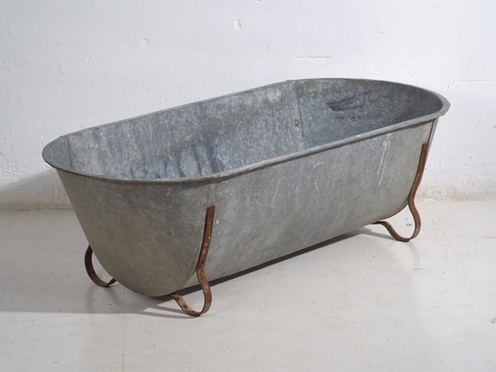 Antique Galvanized Zinc Bathtub – European Industrial Tub – circa 1900 #5 – Decorative Objects, Iron, Rustic (photo 35 of 39)