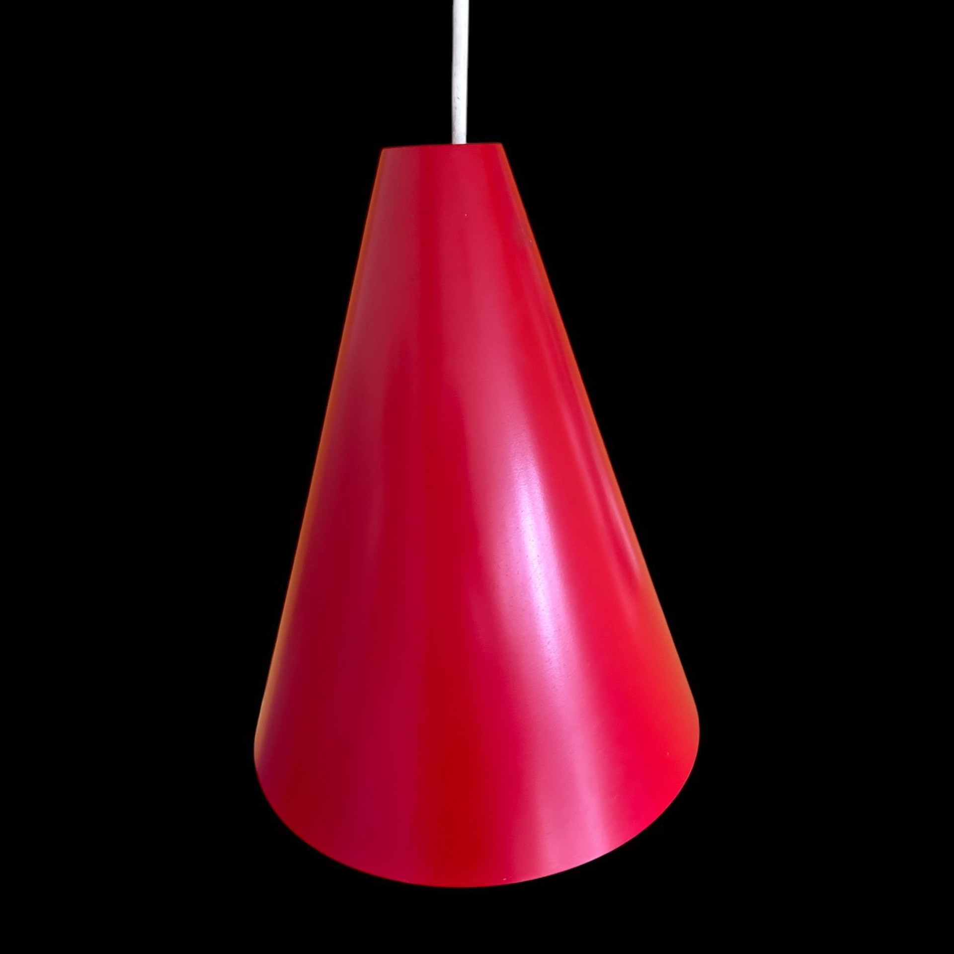 希少　廃盤　オールドイケア　IKEA 365+ Hotta ペンダントライト IKEA 365+ Hotta 30 Pendant Lamp - Red - A. Nilsson, H. Preutz & T