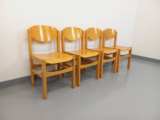Image 1 of Suite van 4 vintage minimalistische beukenhouten stoelen uit de jaren 80