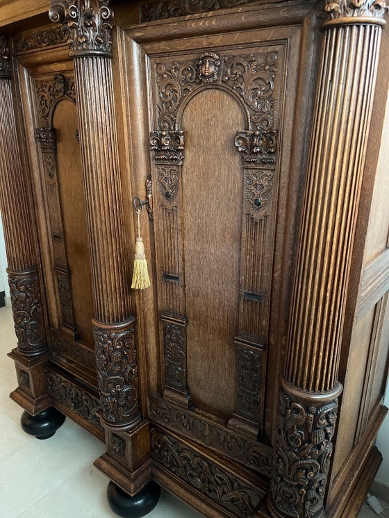 Image 1 of Holländische Eiche Keeftkast