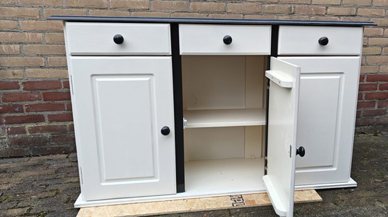 Image 1 of Elegant sideboard with anthracite top