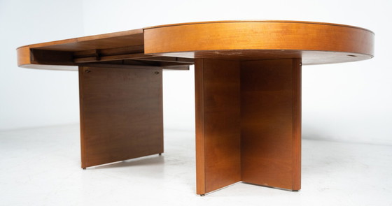 Image 1 of Mid Century Ronde Eettafel Door Tito Agnoli Voor Molteni, 1970S