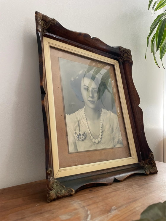 Ritratto nella sua cornice in legno vintage – Dipinti e disegni, Wood (photo 2 of 4)