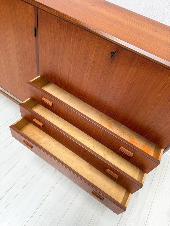 Credenza Highboard design danese vintage anni '60 attribuita a Børge Mogensen – Credenze, Legno (photo 10 of 12)