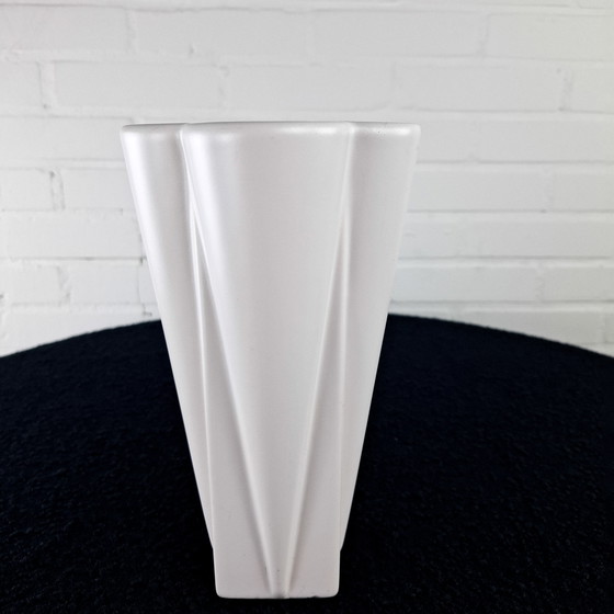 Image 1 of Vintage vase Flora ceramic white Jeroen Bechtold