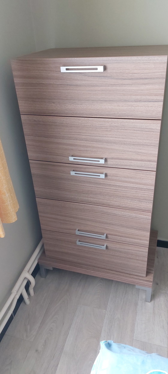 Image 1 of Beautiful modern bedroom for sale