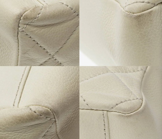 Image 1 of Sac CHANEL Petite Shopping Tote en Cuir Beige - 101699 Prix de vente5
