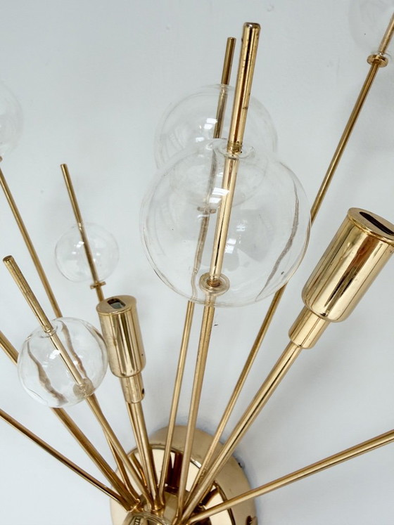 Set of 2 Italian Wall lights with glass spheres, 1970s – Metal (photo 5 of 15)