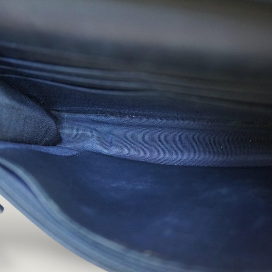 Image 1 of CHANEL PORTEMONNEE MET KETTING | DENIM