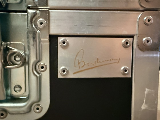 Set of 2 jewelry display cases with LED lighting in flight cases. – RONRUN, Display cabinets, Metal (photo 3 of 9)