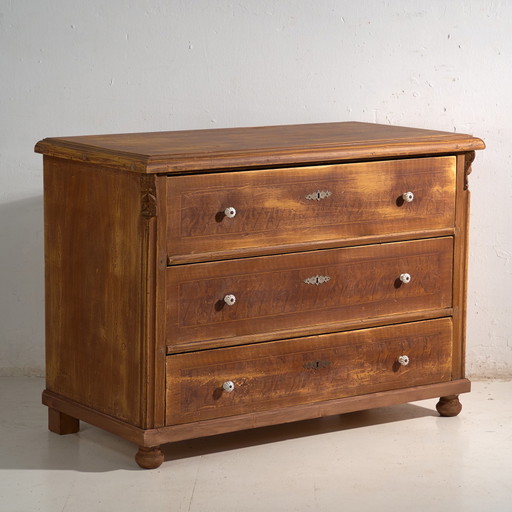 Commode Ancienne en Bois de Pin – Europe Centrale, circa 1880