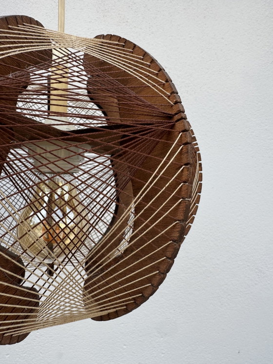 Lampada a sospensione stile scandinavo anni '60 – Lampade a sospensione, Legno (photo 9 of 12)